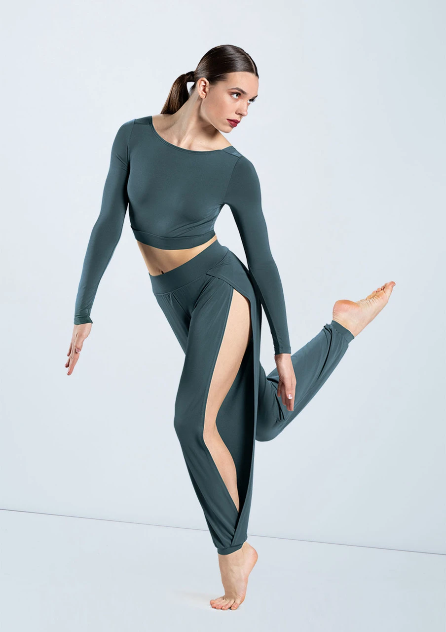 Weissman Knotted Back Crop Top - Image 2
