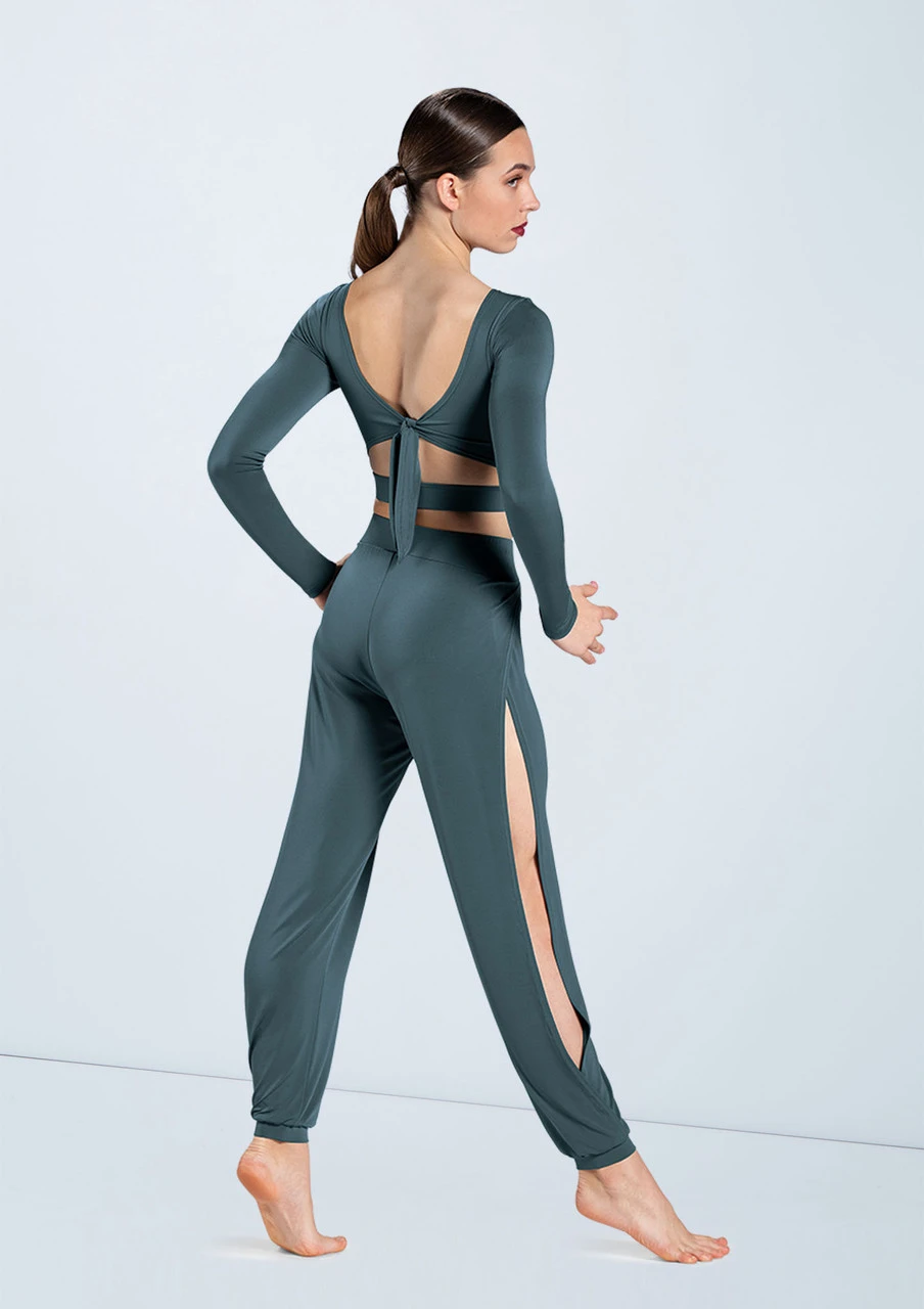 Weissman Knotted Back Crop Top - Image 3