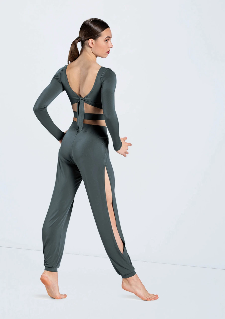 Weissman Knotted Back Crop Top - Image 7